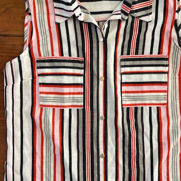 Jones New York Sleeveless Button-down Front Tie Top Shirt - Picture 3 of 5